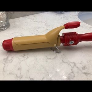 Chi 1.5” Ceramic Curling Iron